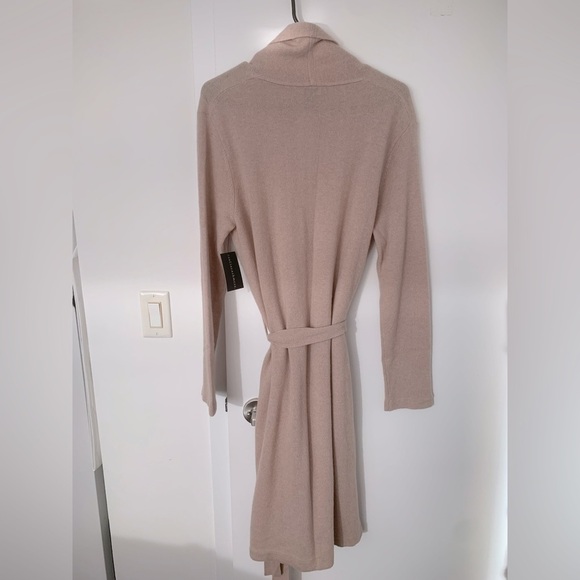 Sofia Cashmere 100% cashmere robe in blush loungewear NWT - Picture 2 of 5